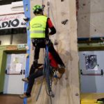 Recupero arrampicatore domiostrazione CNSAS SudEst Climb